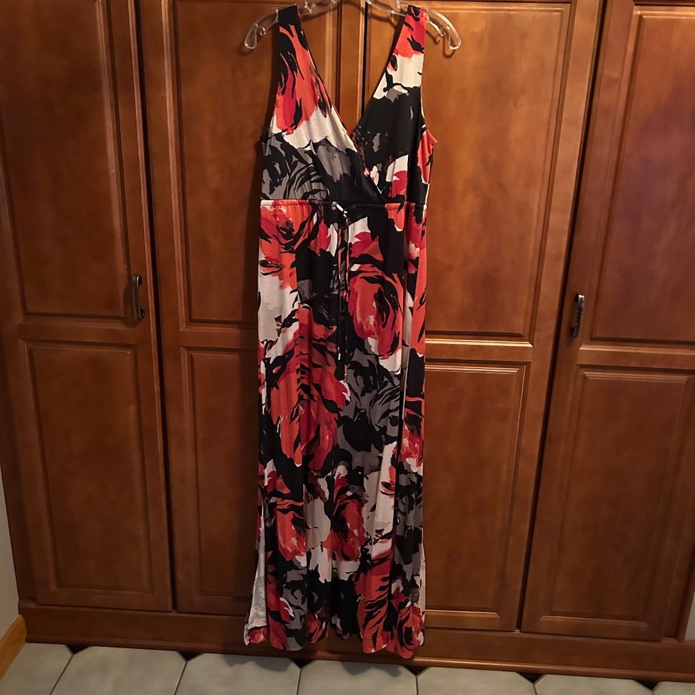 Banana Republic Maxi Floral Dress Size M